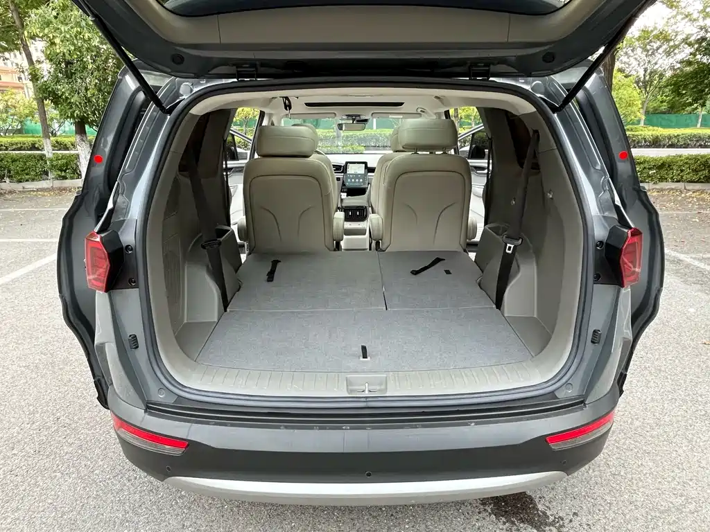 Hyundai Custo — миниатюра 21