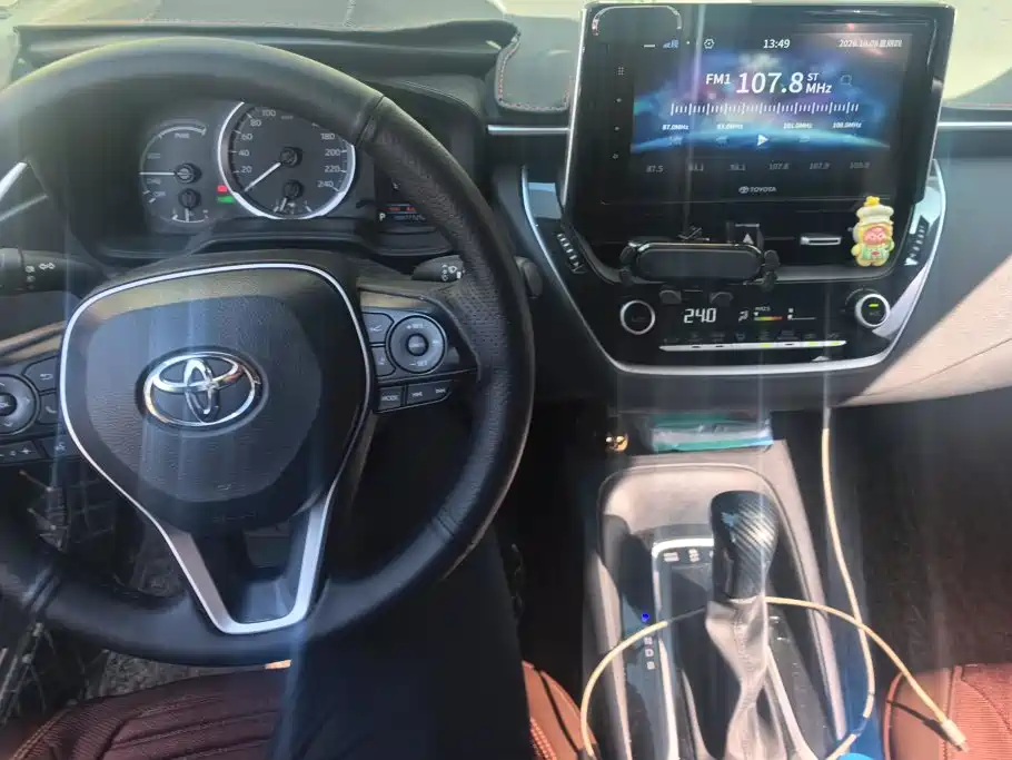 Toyota Corolla — миниатюра 12