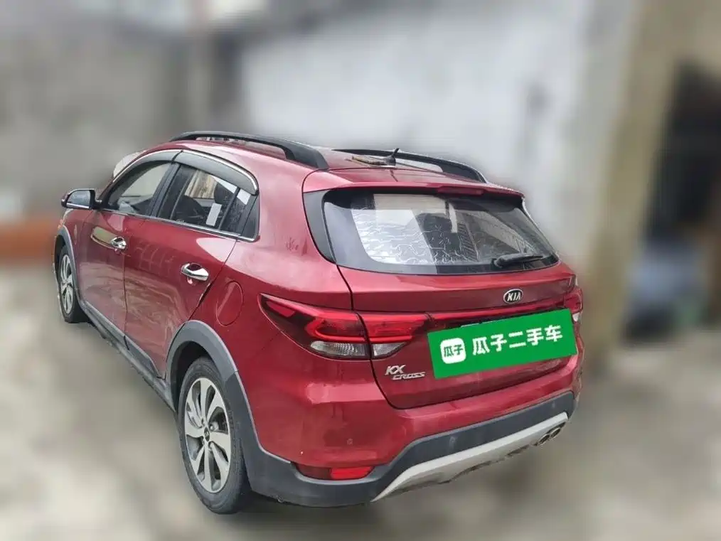 Kia KX Cross — миниатюра 25