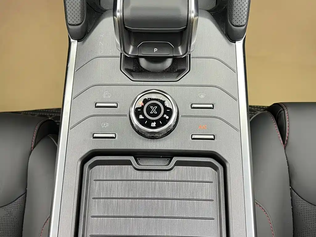 Jetour Traveller — миниатюра 20