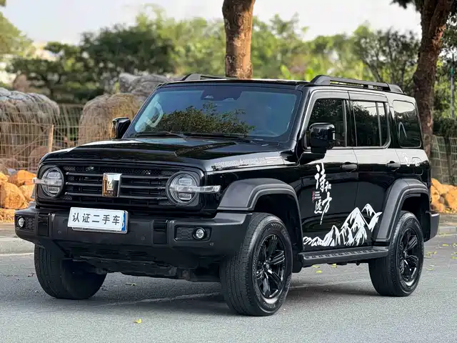 2023 TANK 300