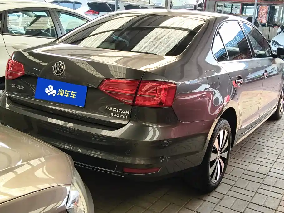Volkswagen Sagitar — миниатюра 3