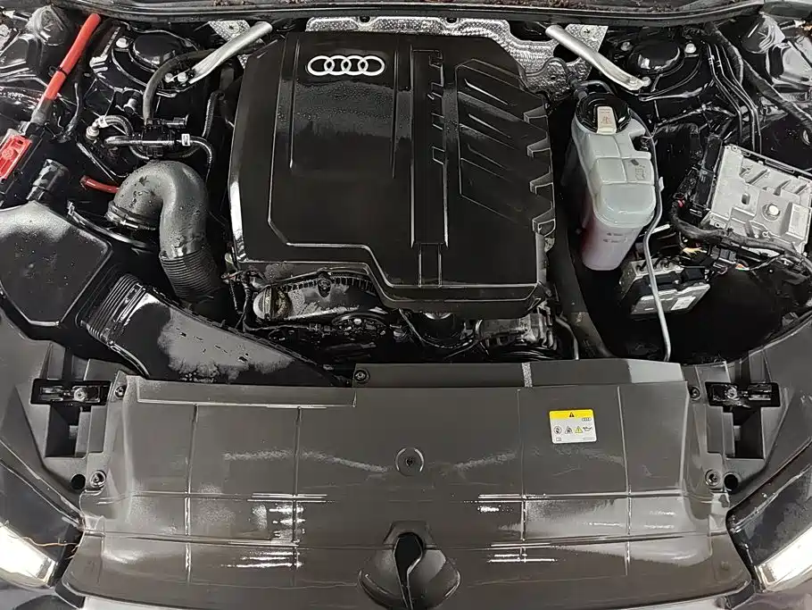 Audi A7L — миниатюра 10