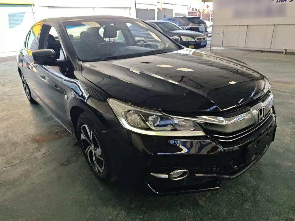 Honda Accord — миниатюра 4