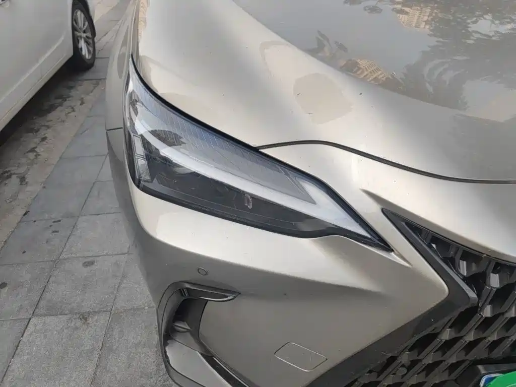 Lexus NX — миниатюра 7