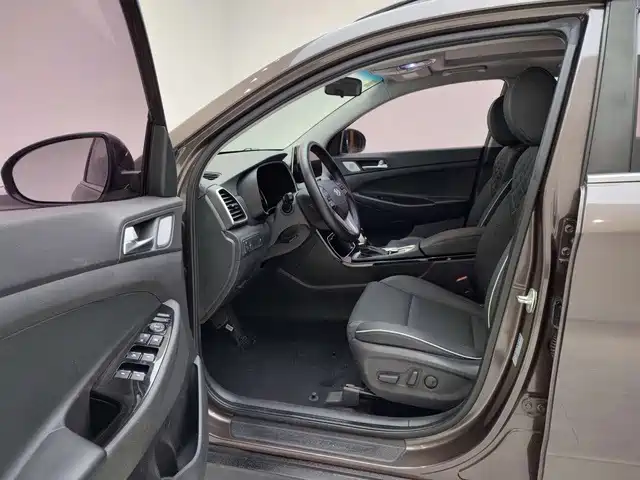 Hyundai Tucson — миниатюра 7