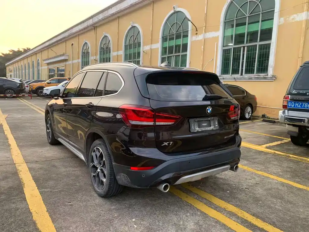BMW X1 — миниатюра 3