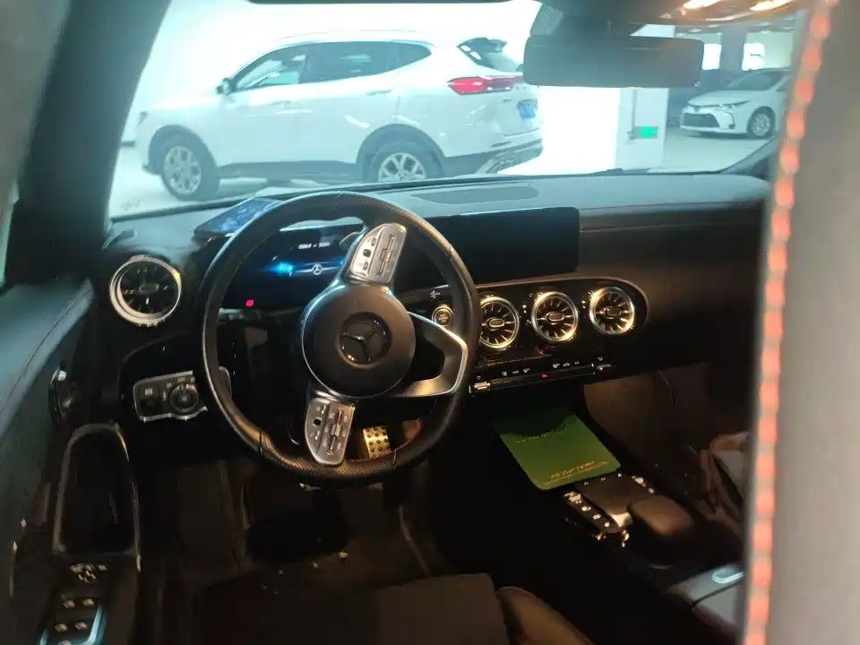 Mercedes-Benz CLA (Import) — миниатюра 3