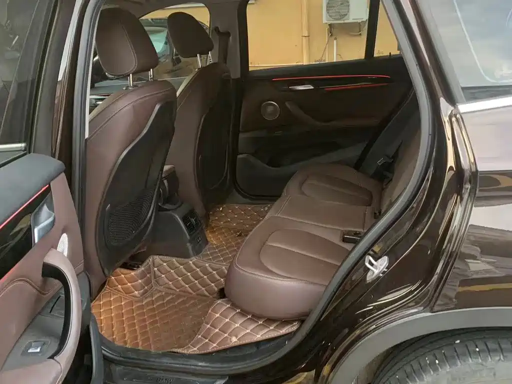 BMW X1 — миниатюра 5