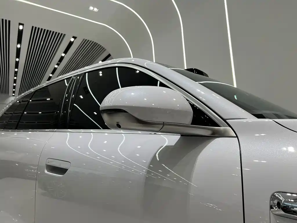 AITO AITO M6 — миниатюра 20