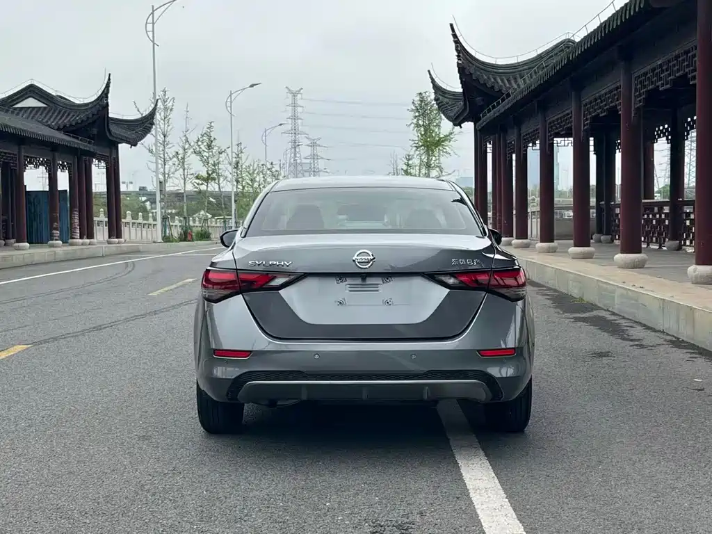 Nissan Sylphy 2021 1.6L XE CVT