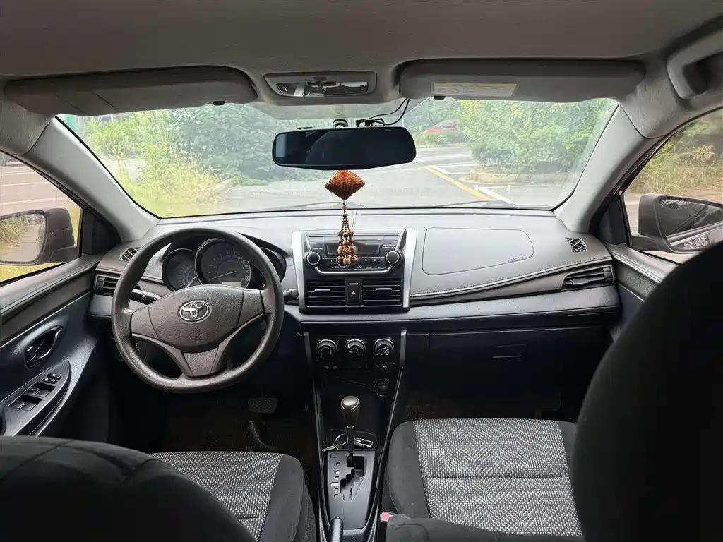 Toyota Vios — миниатюра 8