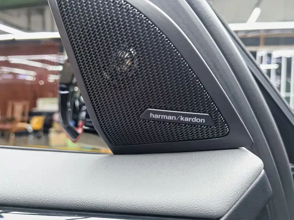 BMW X3 — миниатюра 14