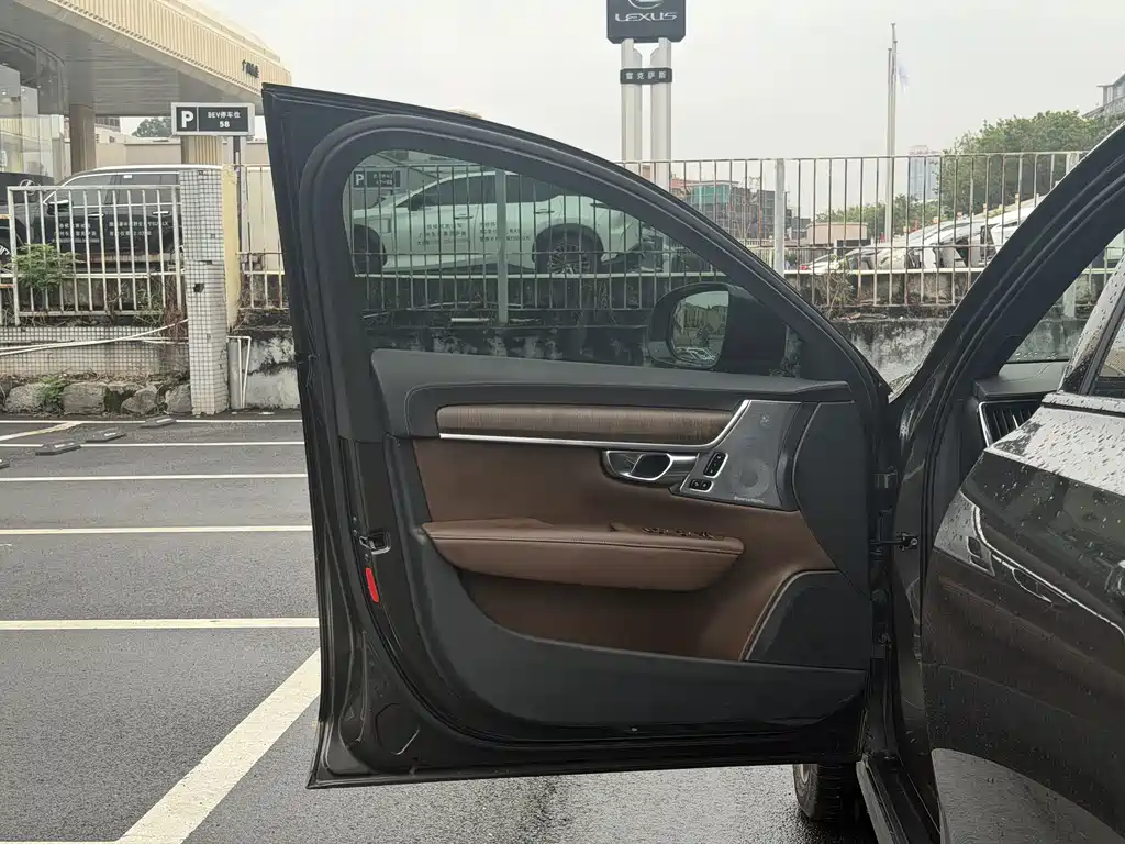 Volvo V90 — миниатюра 20