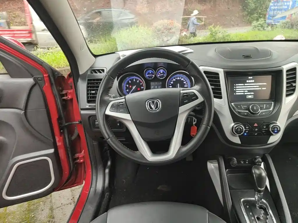 Changan CS35 — миниатюра 11