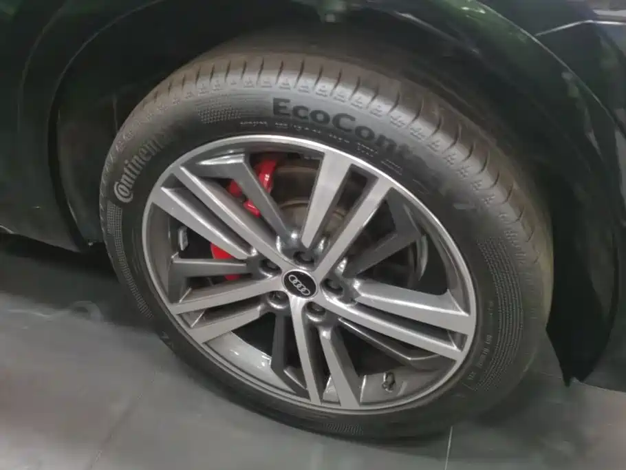 Audi Q5L — миниатюра 6