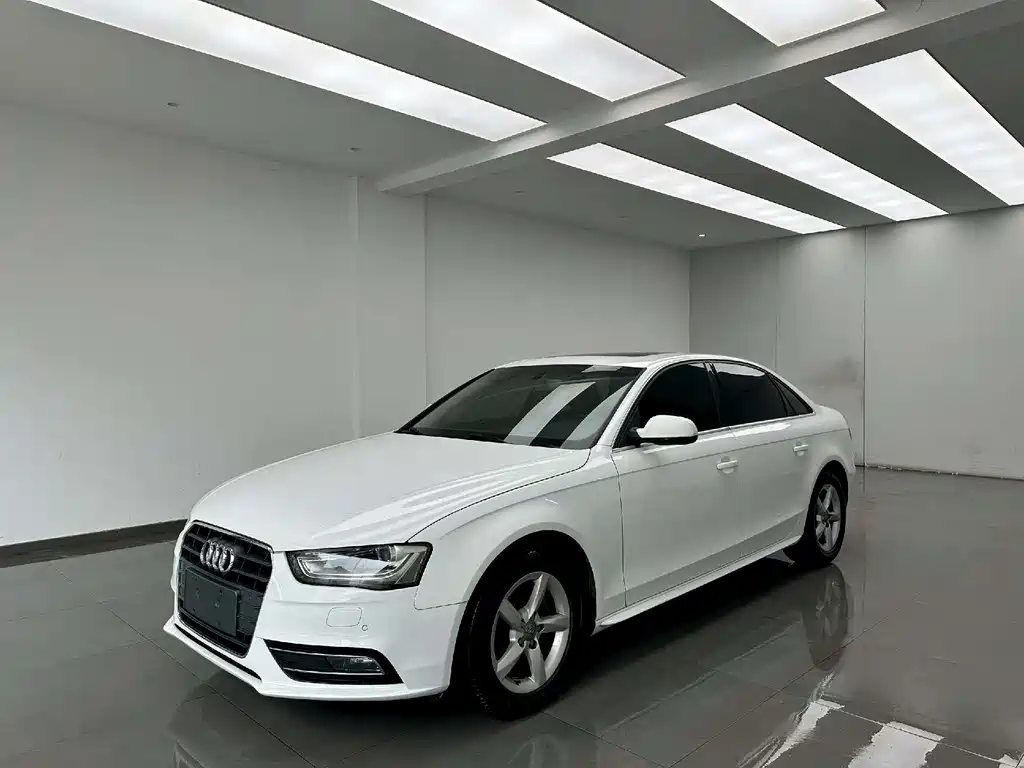 Audi A4L 2013