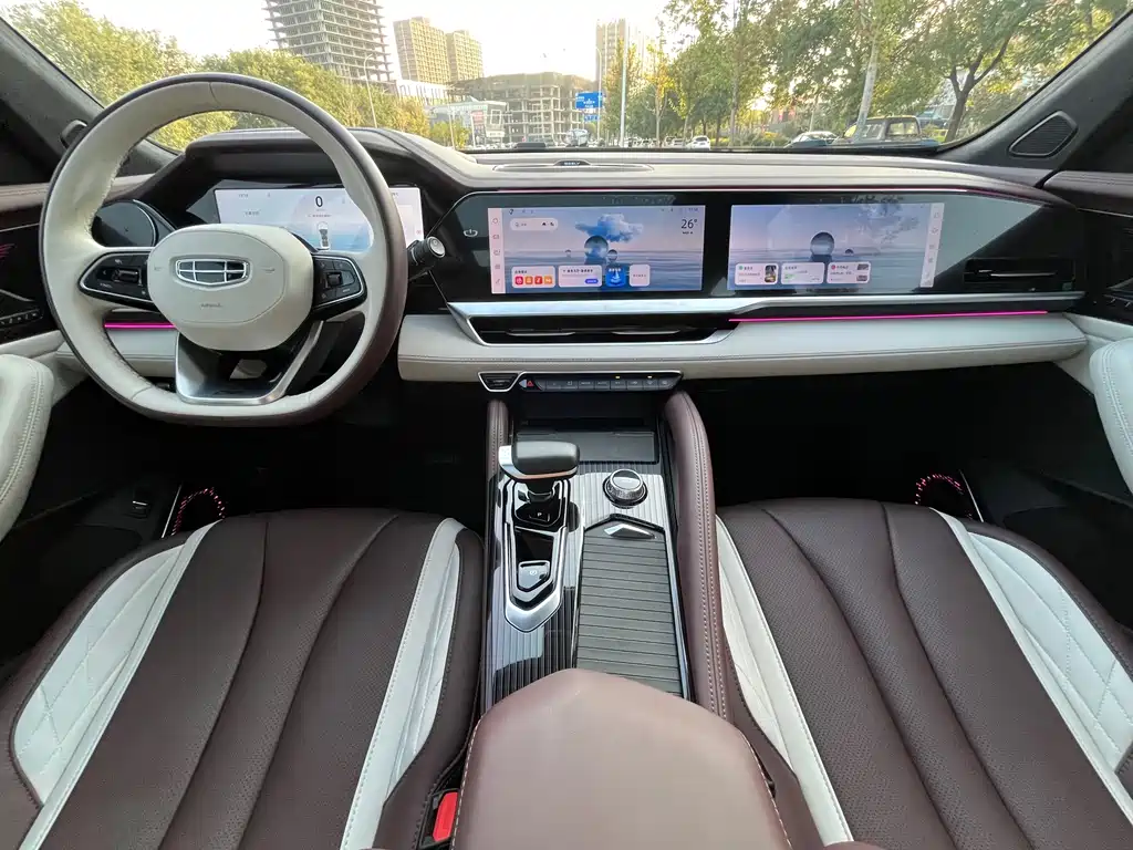 Geely Xingyue L — миниатюра 8