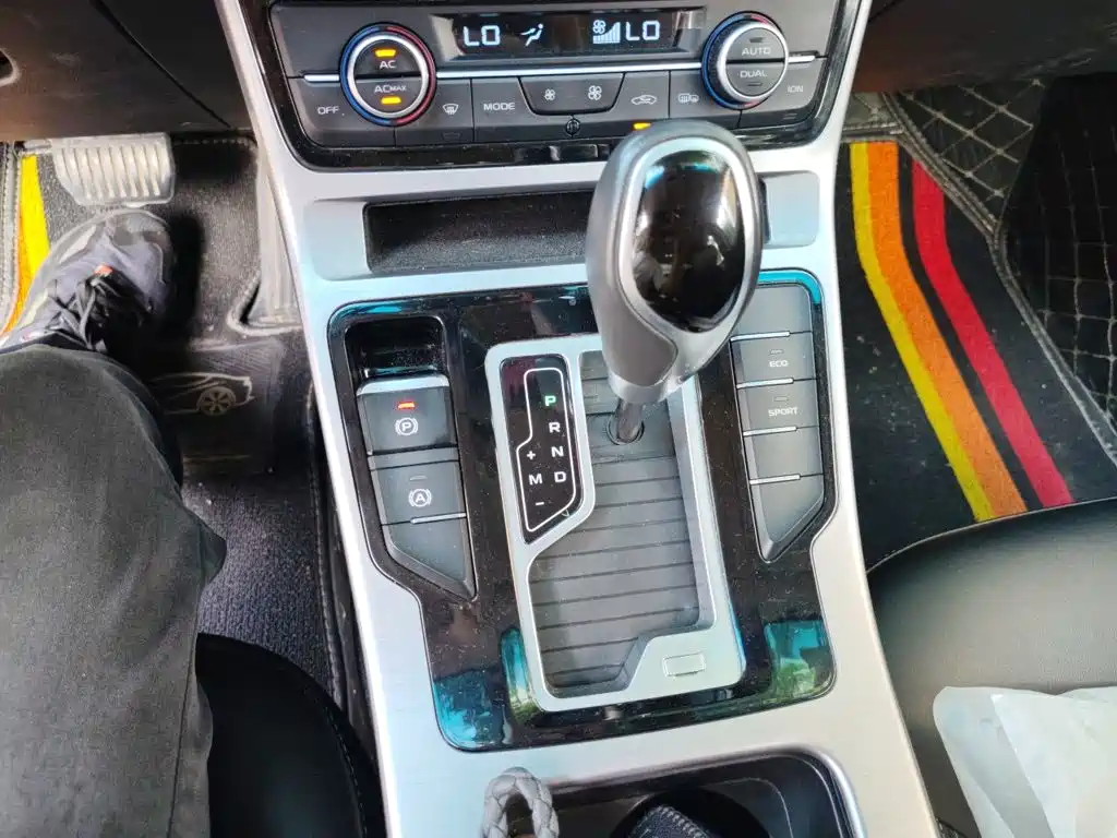 Geely Emgrand GL — миниатюра 15