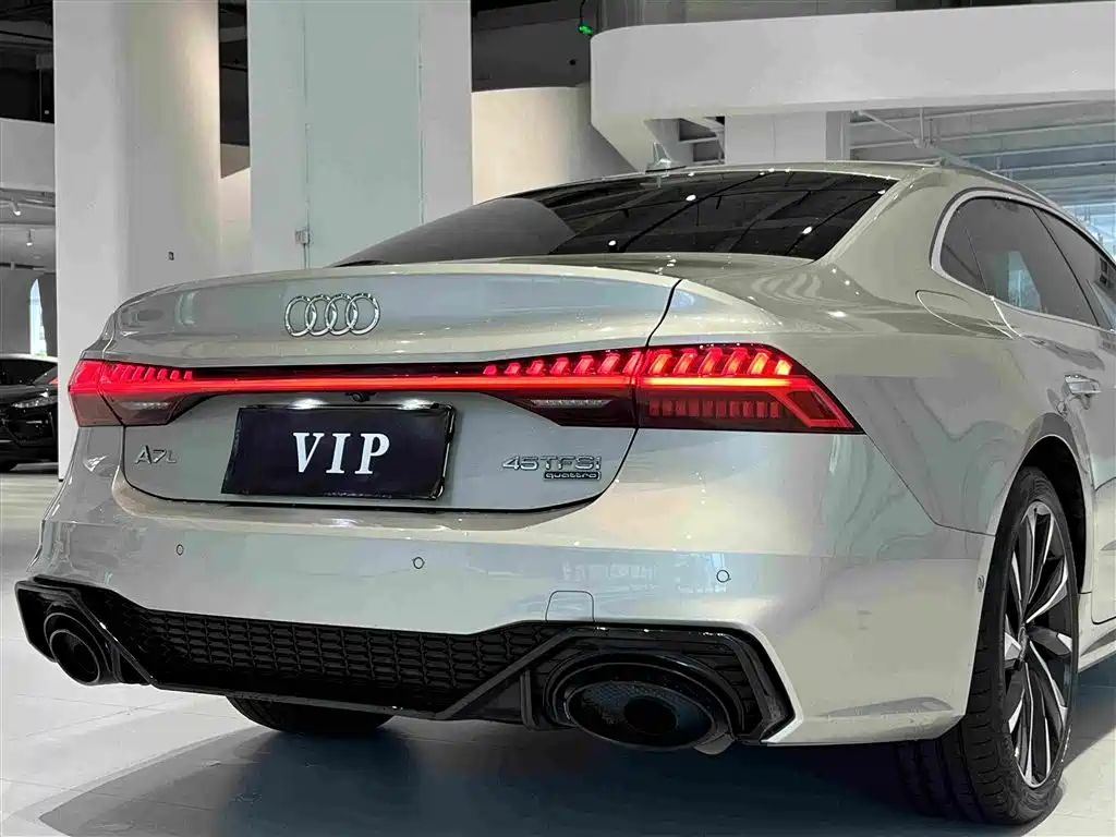 Audi A7L — миниатюра 16