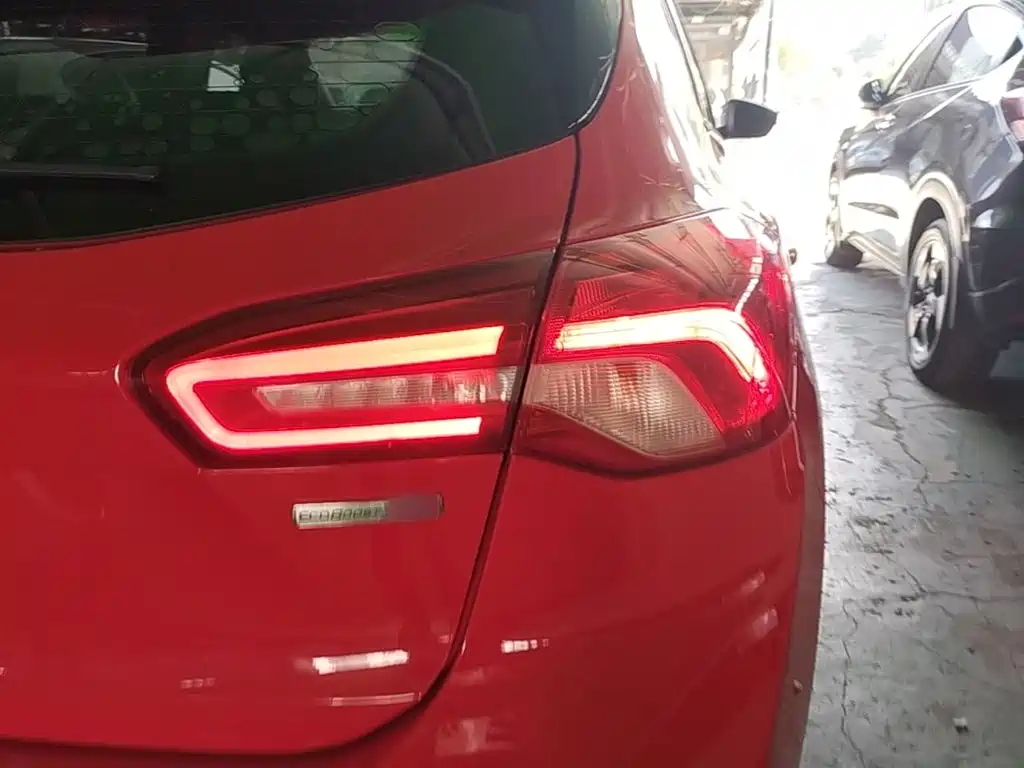 Ford Focus — миниатюра 8