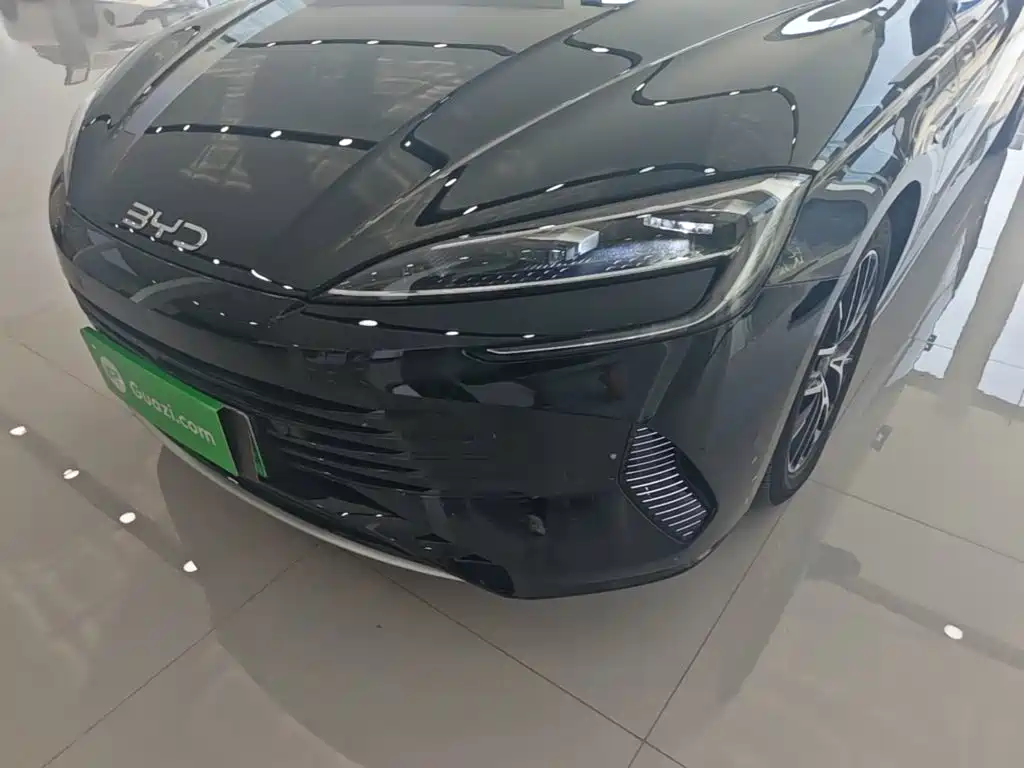 BYD Seal — миниатюра 24