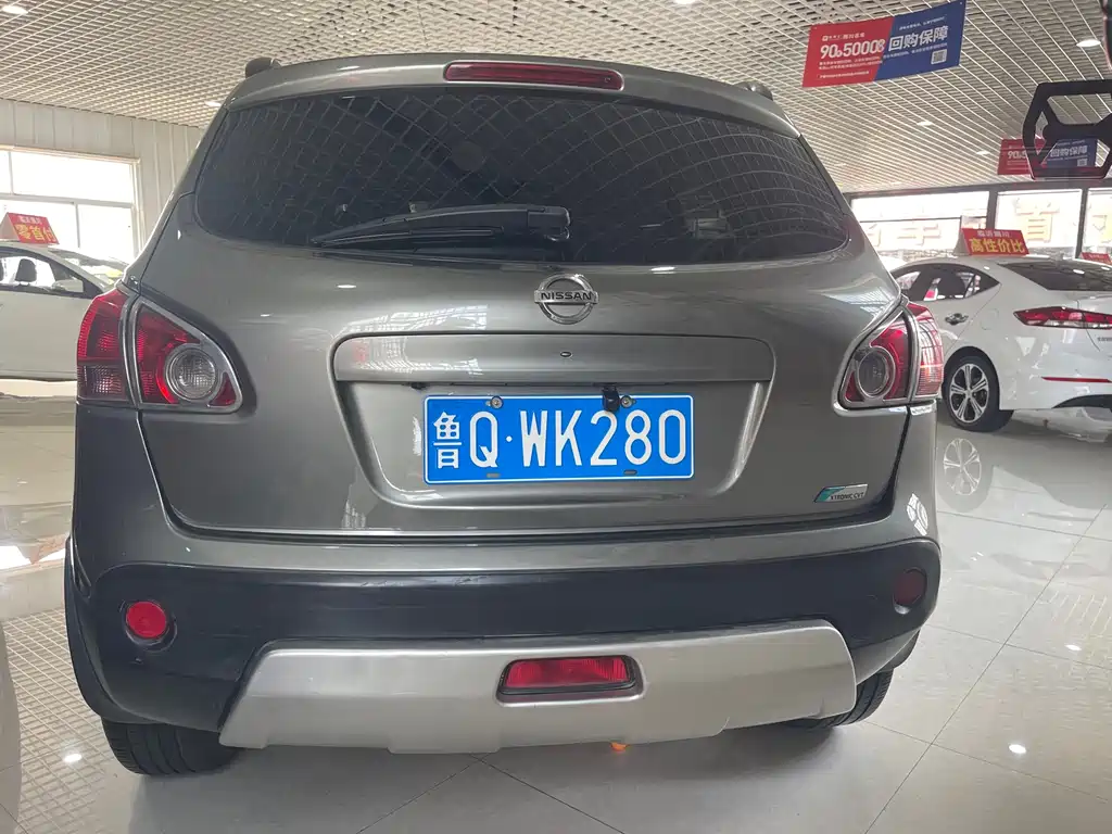Nissan Qashqai — миниатюра 7