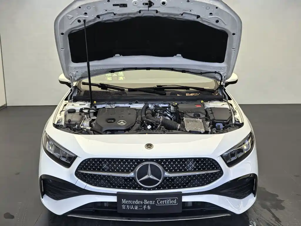 Mercedes-Benz A-Class — миниатюра 10