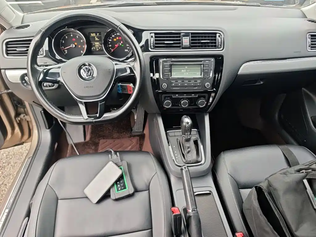 Volkswagen Sagitar — миниатюра 10