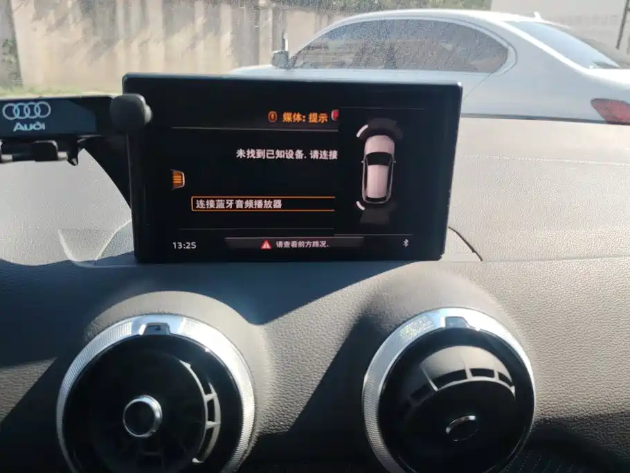 Audi Q2L — миниатюра 13