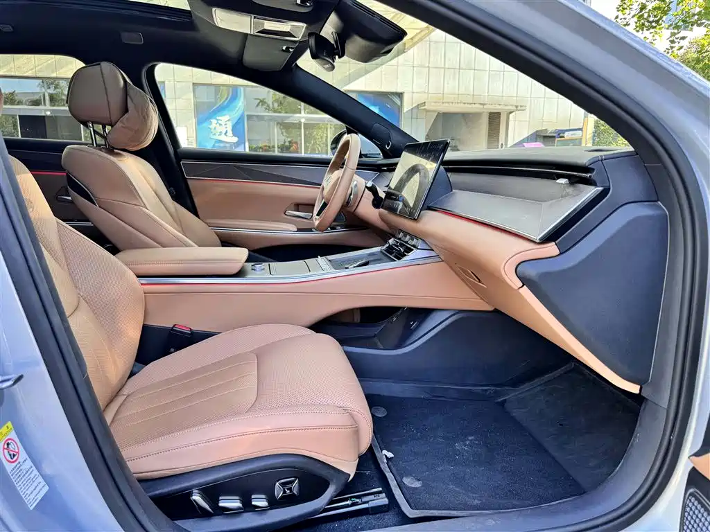 BYD Han L 2025 EV Flagship