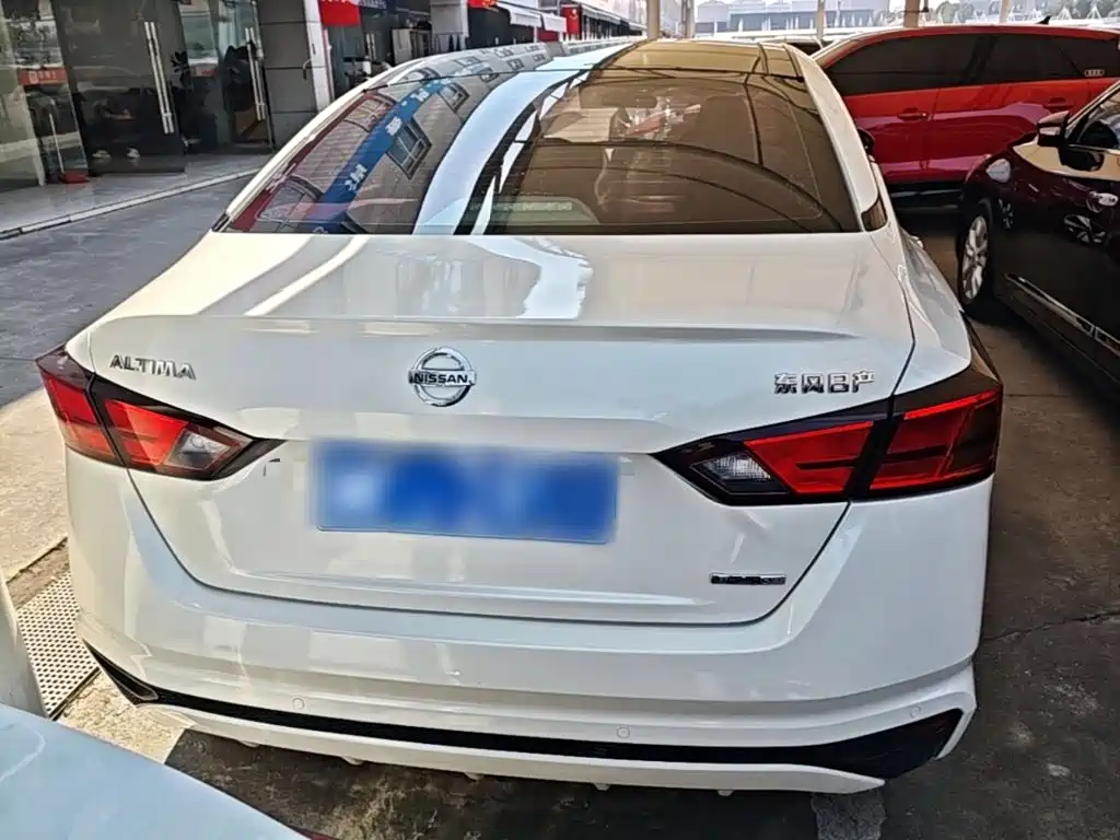 Nissan Teana — миниатюра 6