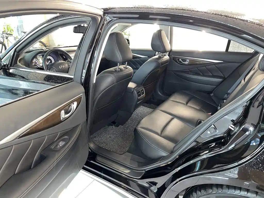 Infiniti Q50L — миниатюра 7