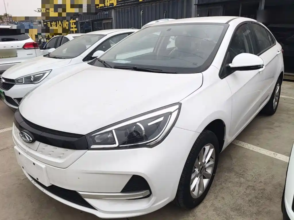 Chery New Energy Arrizo e — миниатюра 2