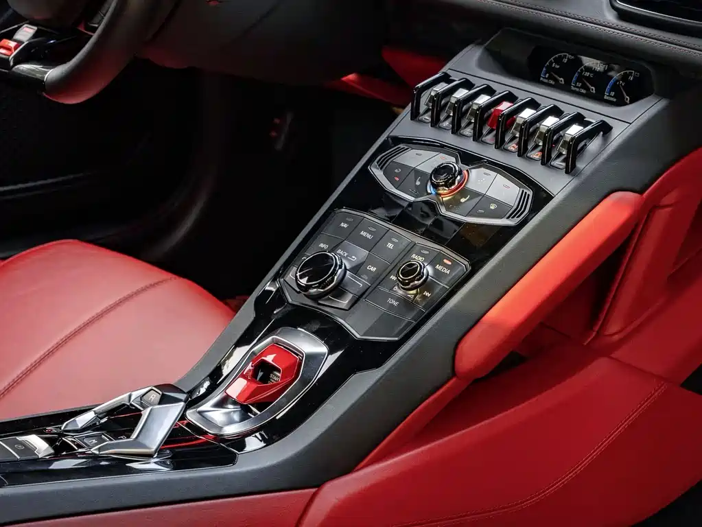Lamborghini Huracán — миниатюра 8