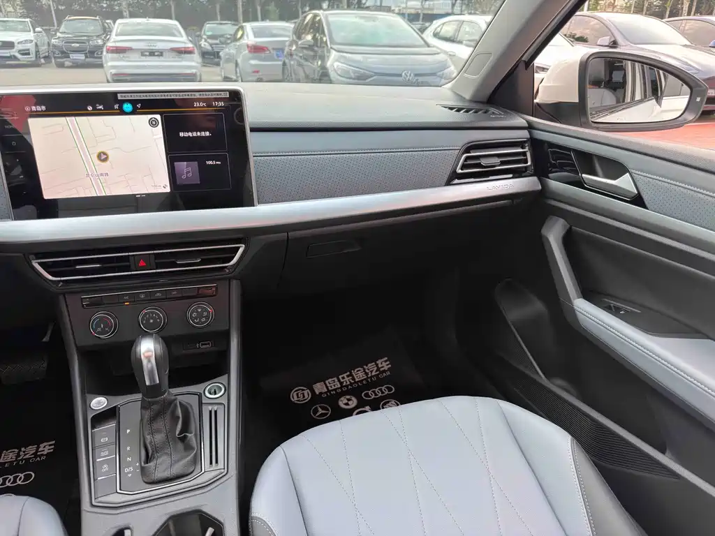 Volkswagen Lavida — миниатюра 12