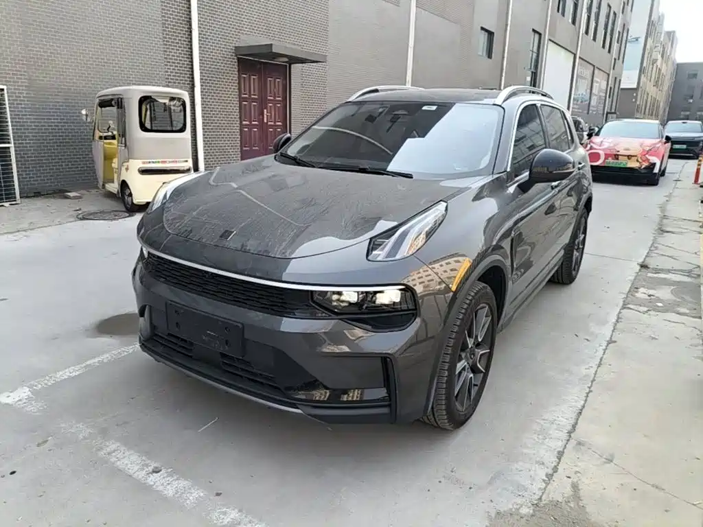 Lynk & Co 01 — миниатюра 2