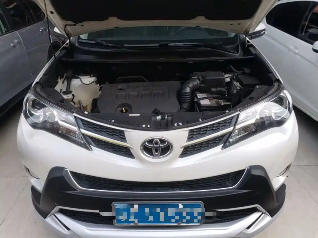 Toyota RAV4 — миниатюра 20
