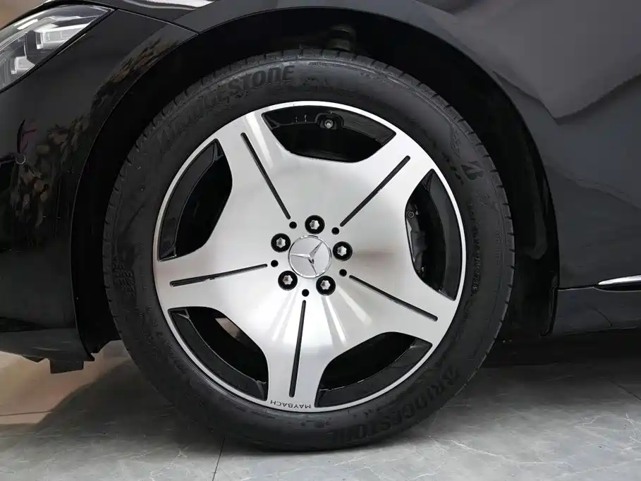 Mercedes-Benz S-Class — миниатюра 5