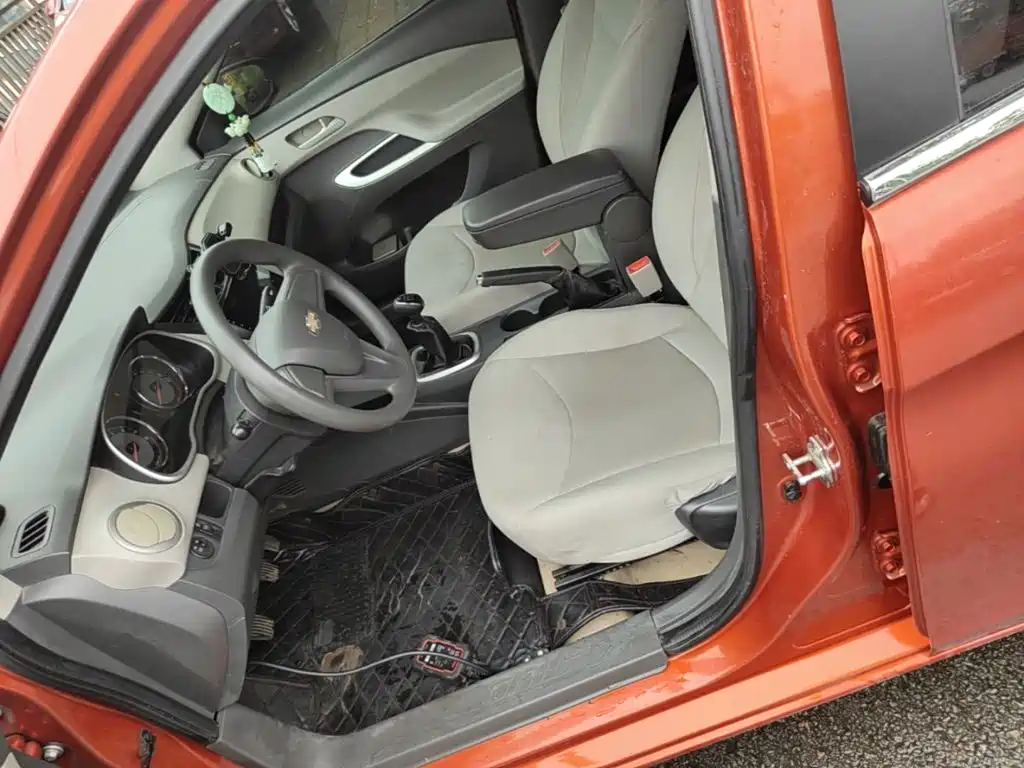 Chevrolet Sail — миниатюра 15