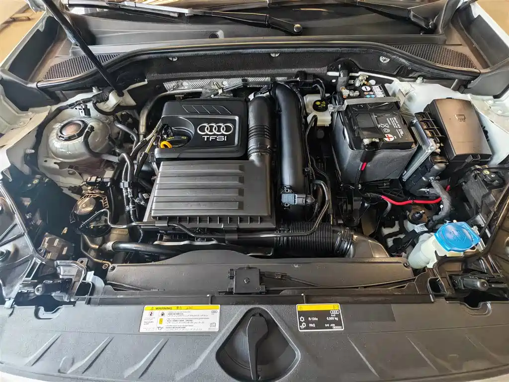 Audi Q2L — миниатюра 2