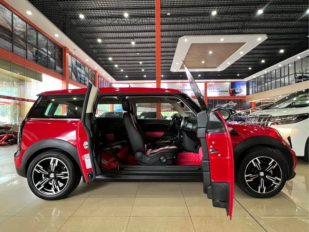 MINI Mini Clubman — миниатюра 7