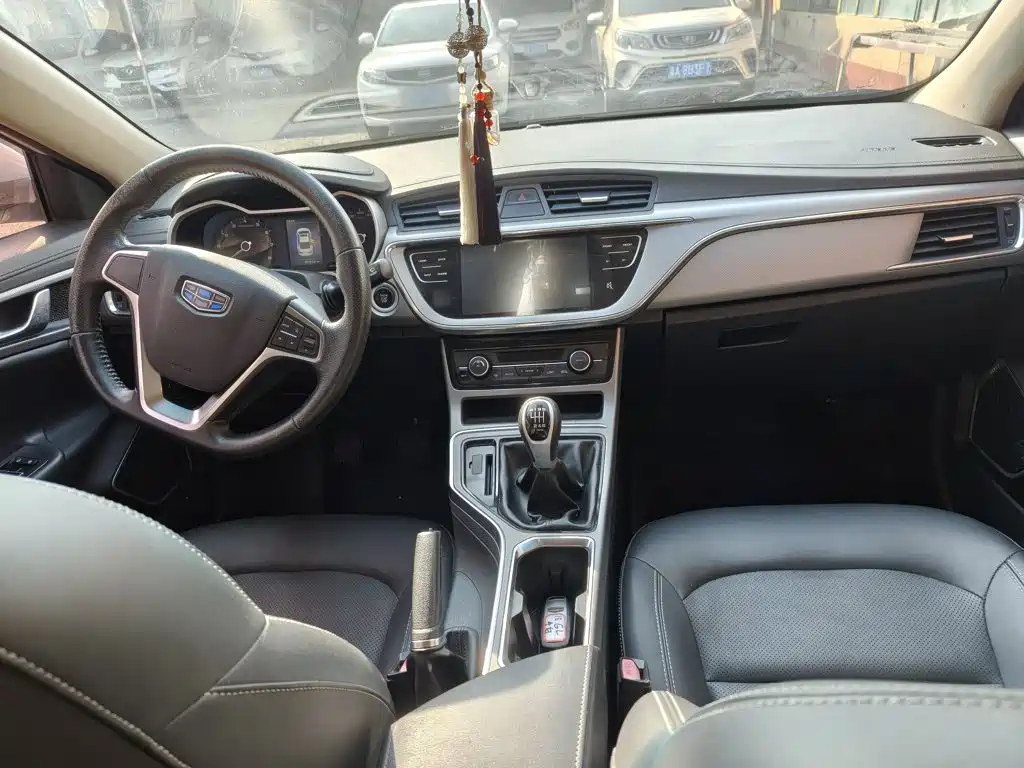 Geely Emgrand GL — миниатюра 15
