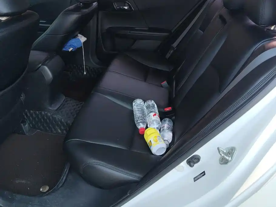 Honda Accord — миниатюра 11