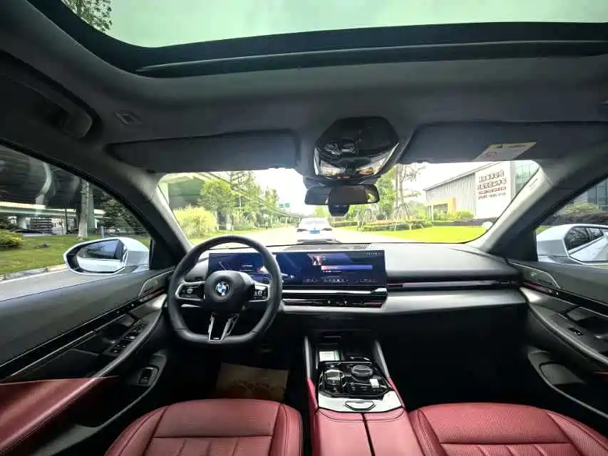 BMW 5 Series 5 2024 525Li M Sport