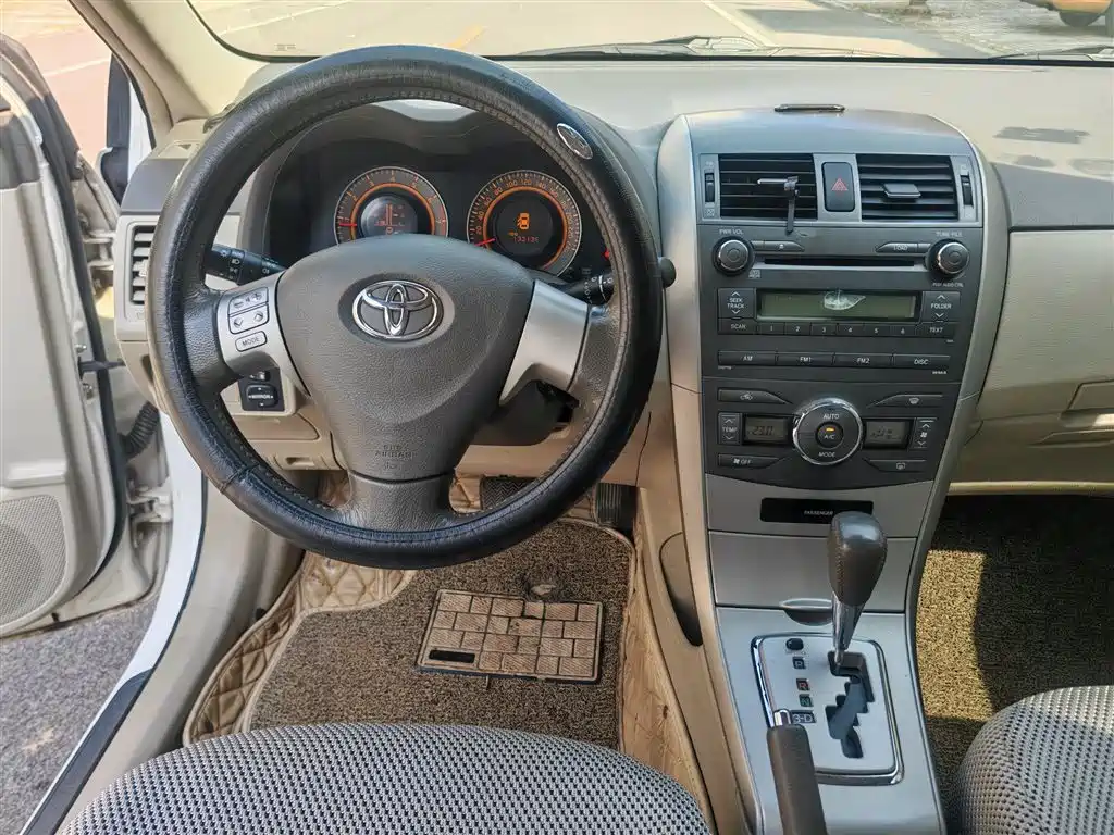 Toyota Corolla — миниатюра 7