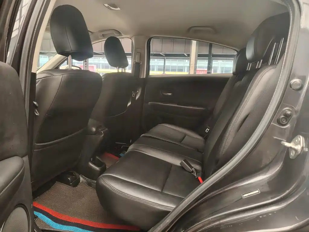 Honda Vezel — миниатюра 7