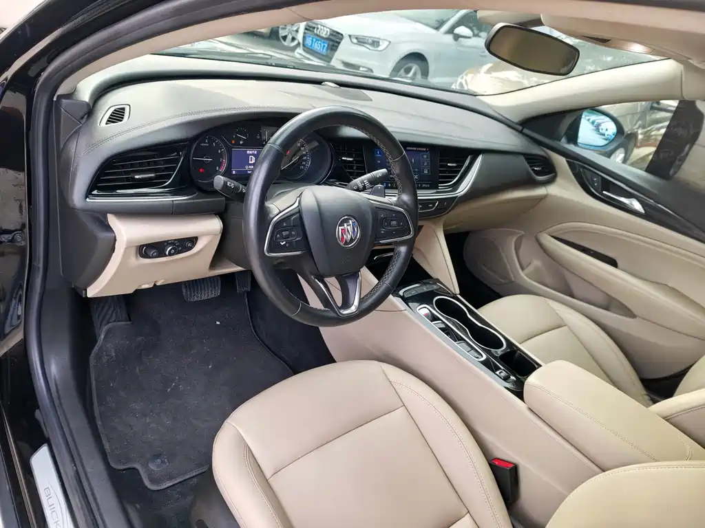 Buick Regal — миниатюра 8
