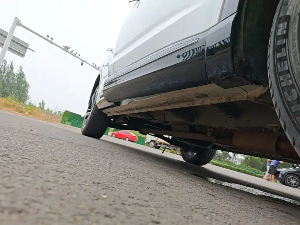 Roewe RX5 MAX — миниатюра 21