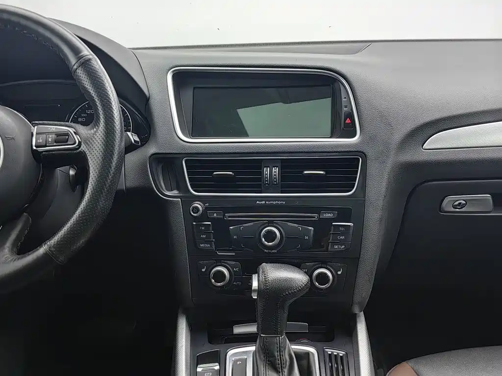 Audi Q5 — миниатюра 12